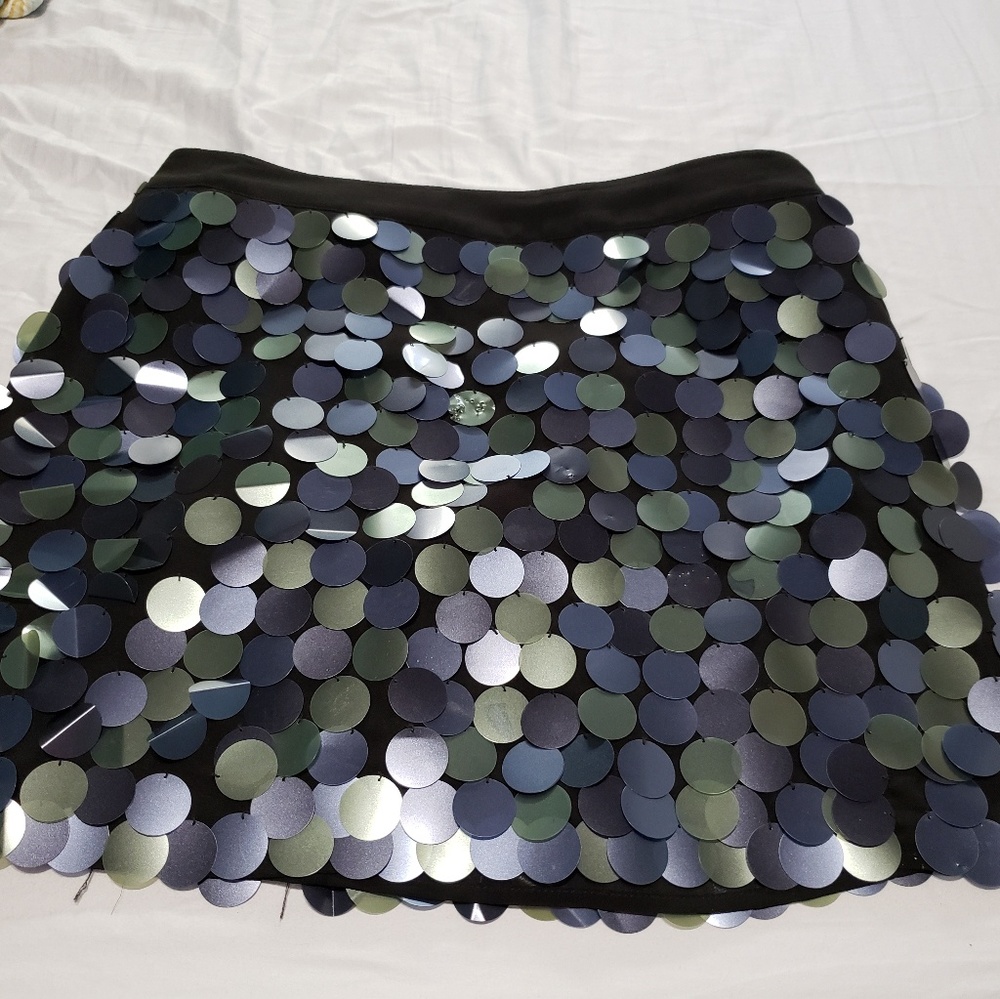 Sz sm sequin skirt